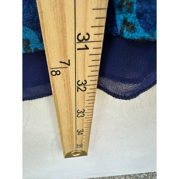 One World tunic top - Picture 7 of 8